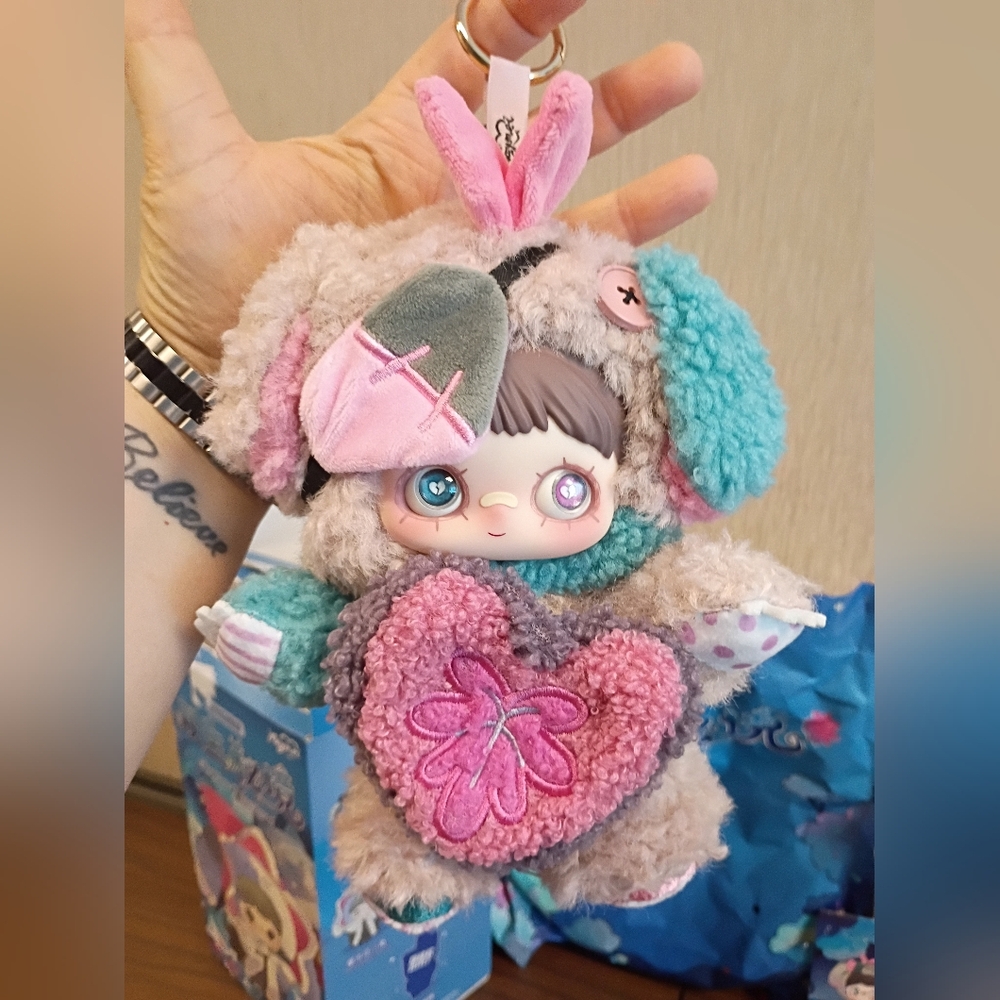 Maymei Symbiote Neverland Series Plush Keychain - Begonia Dog - Picture 2 of 10